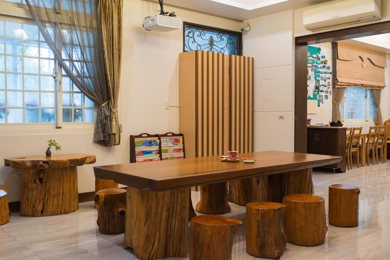 Green Park Homestay Luodong Exterior photo
