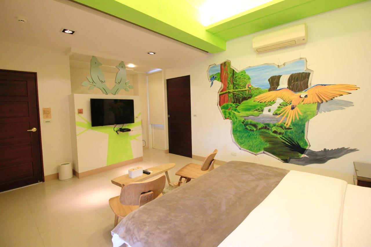 Green Park Homestay Luodong Exterior photo